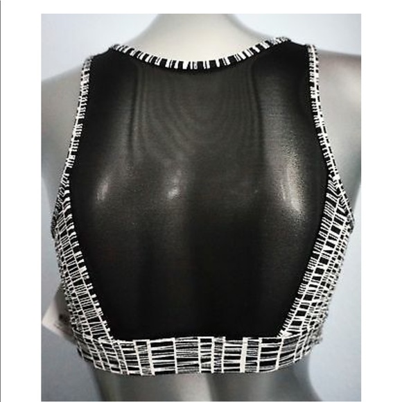 VSX Black & White Mesh Panel Sports Bra - Picture 4 of 6